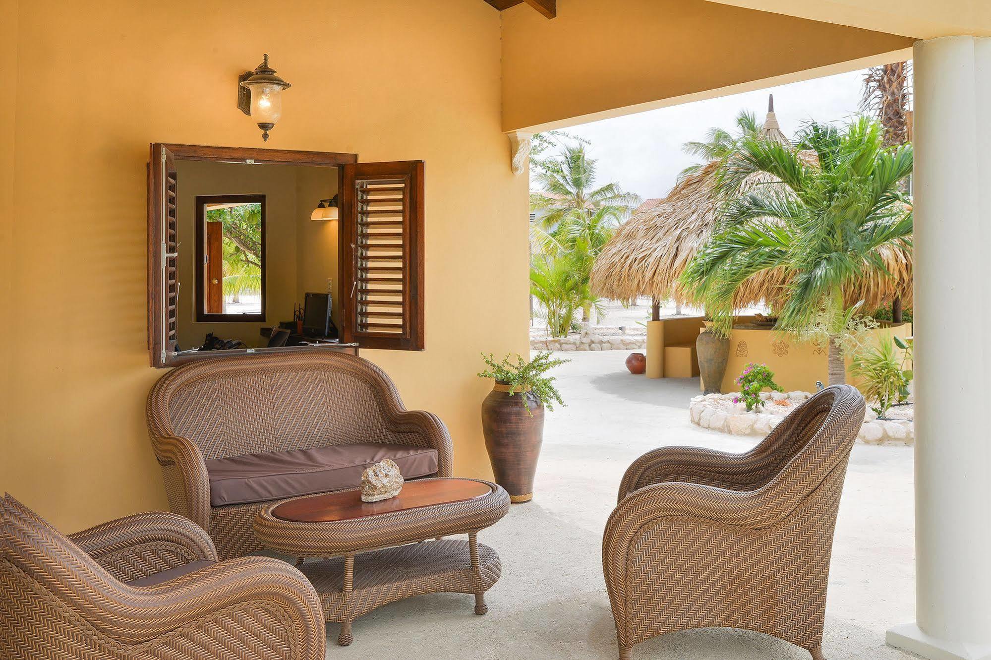 Lagun Blou Dive And Beach Resort Exterior foto
